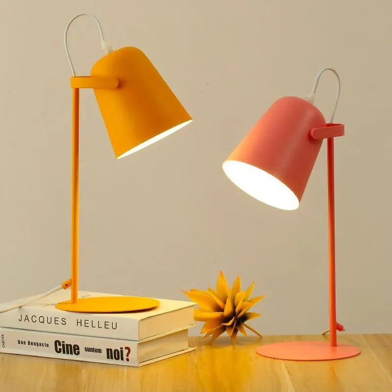 Buntes Design-Nachttischlampe