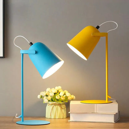 Buntes Design-Nachttischlampe
