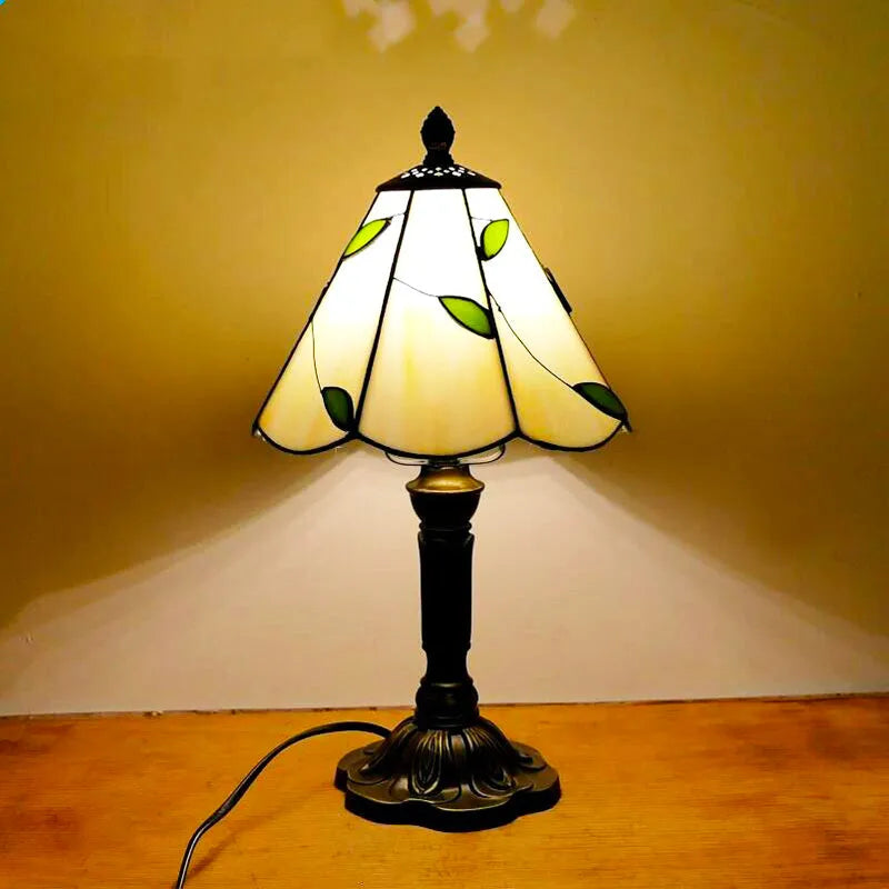 Vintage Tiffany Nachttischlampe Gelb