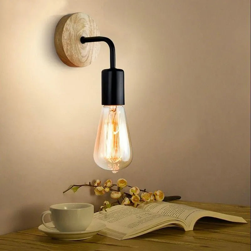 Wandleuchte Holz und Schwarz/Weiß