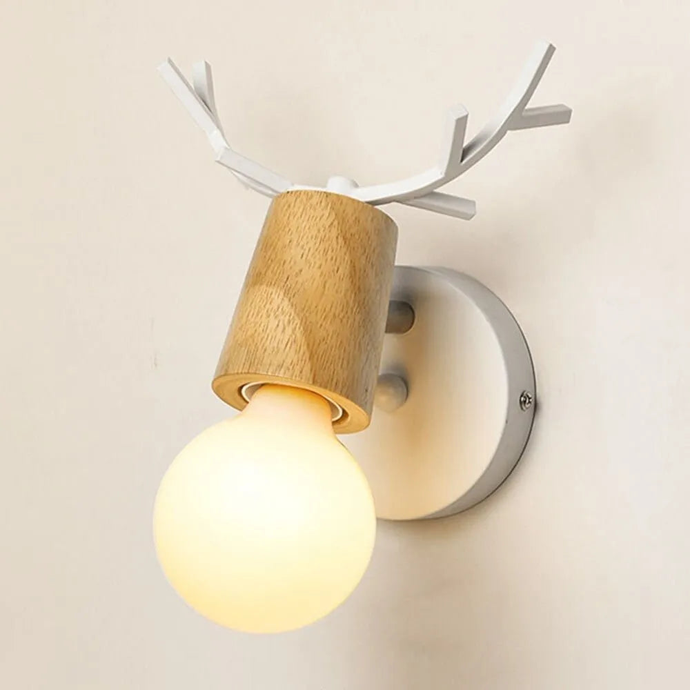 Wandnachttischlampe Hirschgeweih